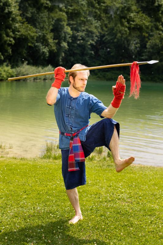 Kampfkunstschule Wunsch, Muay Thai Boran, Speer